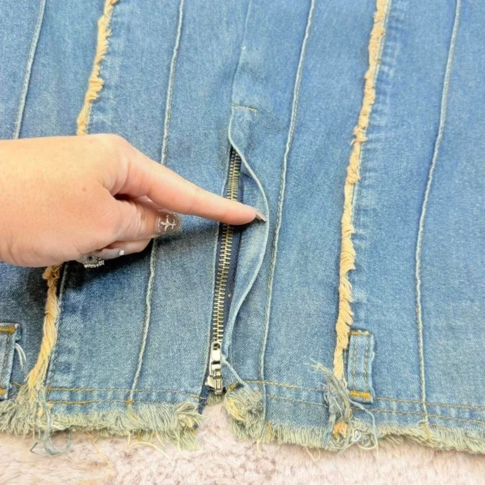 Fibbie Denim Midi Skirt Distressed Paneled Raw Hem Y2K‎ Low Rise Womens S